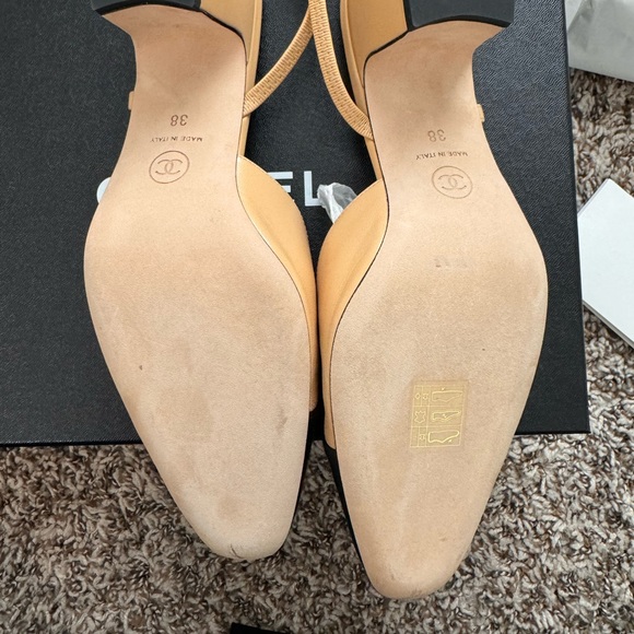 *SOLD** Chanel Slingback pumps - Picture 3 of 8